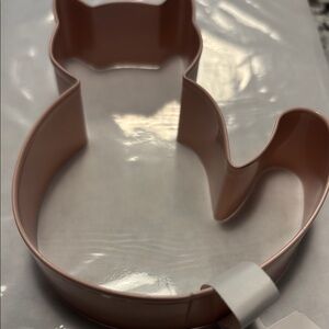 Cat-Shaped Cookie Cutter Pink NWT Final Sale